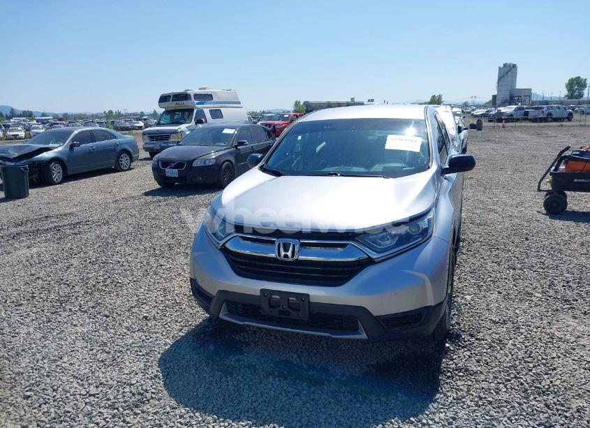 Photo 12 of 2018 Honda Cr-v LX (VIN 2HKRW6H3XJH211900)