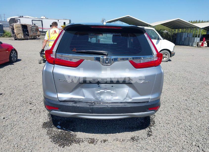 Photo 16 of 2018 Honda Cr-v LX (VIN 2HKRW6H3XJH211900)