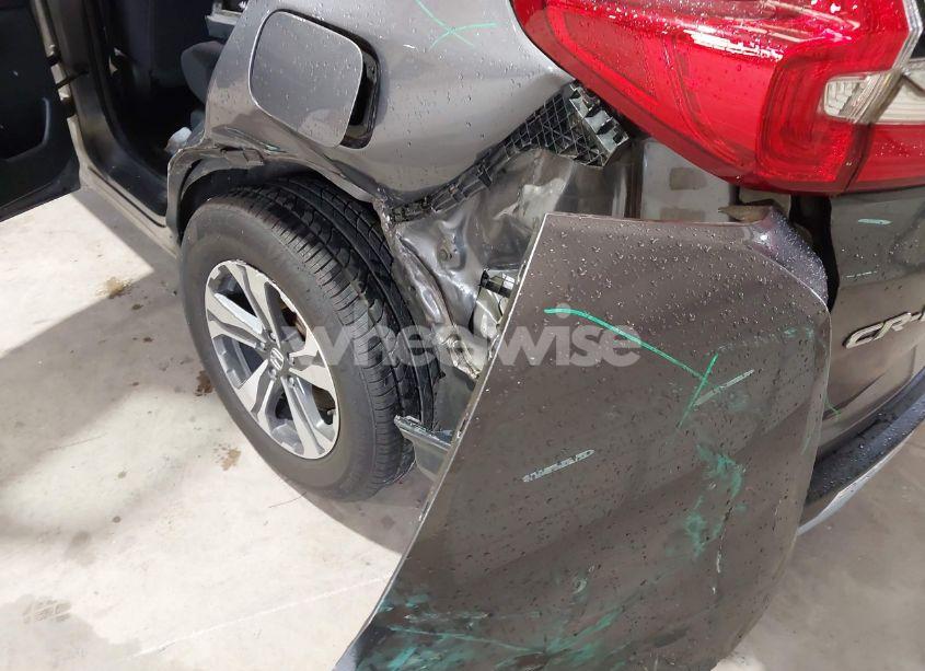 Photo 6 of 2018 Honda Cr-v LX (VIN 2HKRW6H3XJH216773)