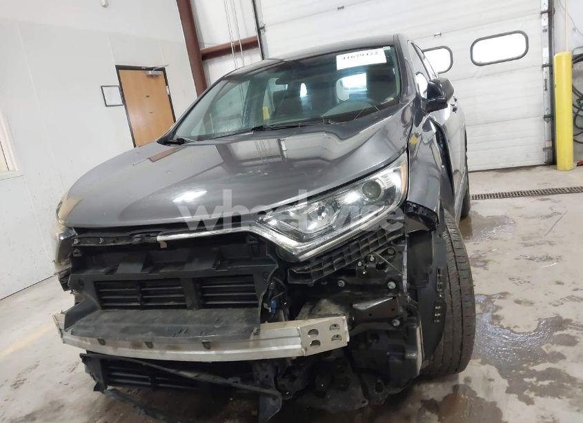 Photo 12 of 2018 Honda Cr-v LX (VIN 2HKRW6H3XJH217762)