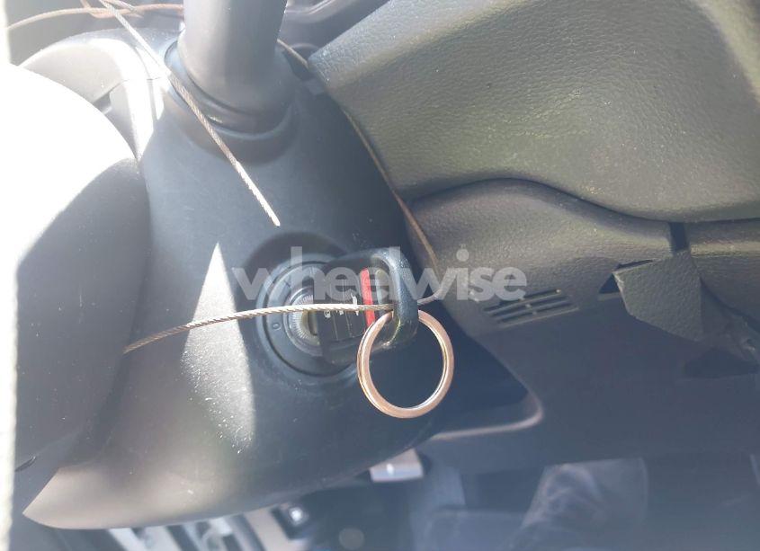 Photo 11 of 2018 Honda Cr-v LX (VIN 2HKRW6H3XJH227028)