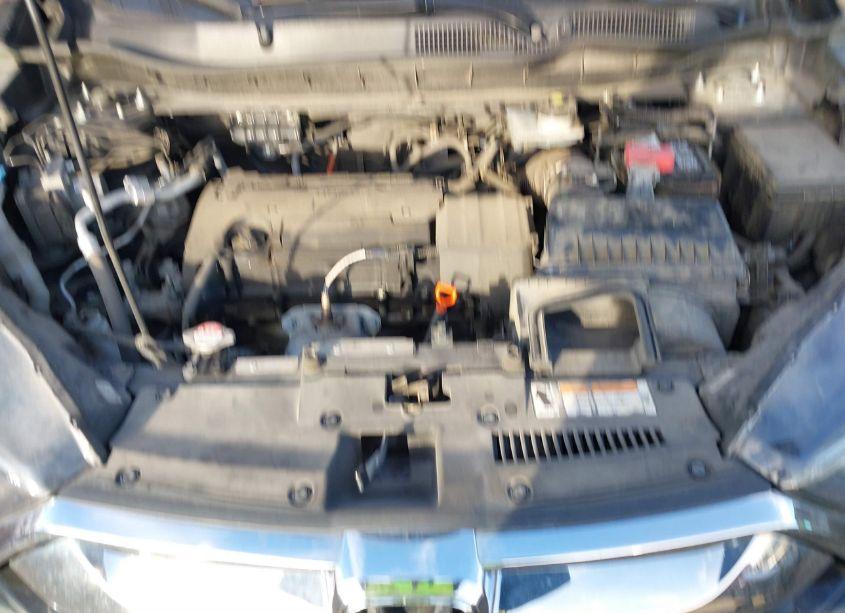 Photo 10 of 2018 Honda Cr-v LX (VIN 2HKRW6H3XJH230558)