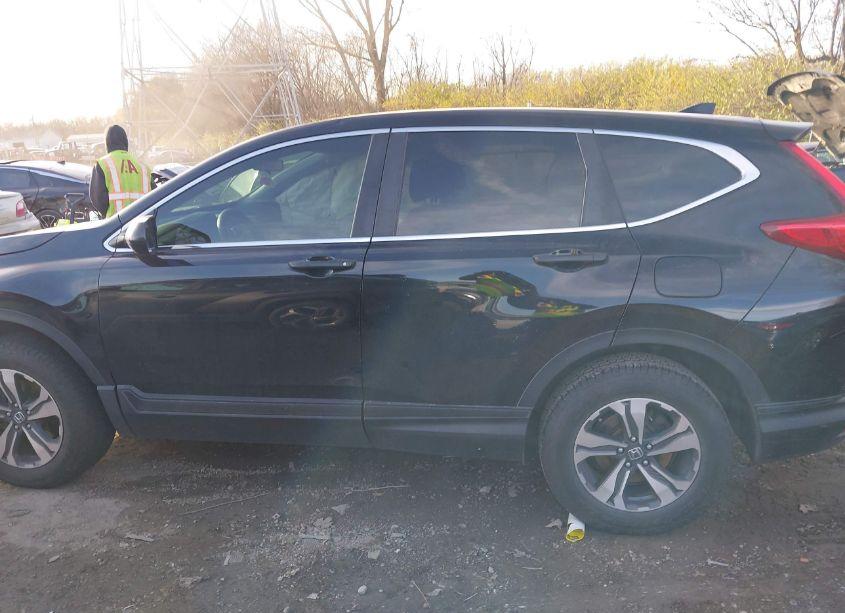 Photo 14 of 2018 Honda Cr-v LX (VIN 2HKRW6H3XJH230558)