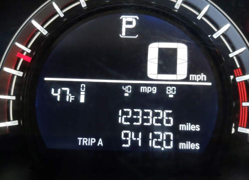 Photo 15 of 2018 Honda Cr-v LX (VIN 2HKRW6H3XJH230558)