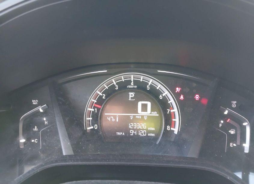 Photo 7 of 2018 Honda Cr-v LX (VIN 2HKRW6H3XJH230558)