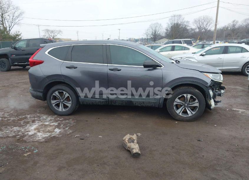 Photo 13 of 2019 Honda Cr-v LX (VIN 2HKRW6H3XKH202504)