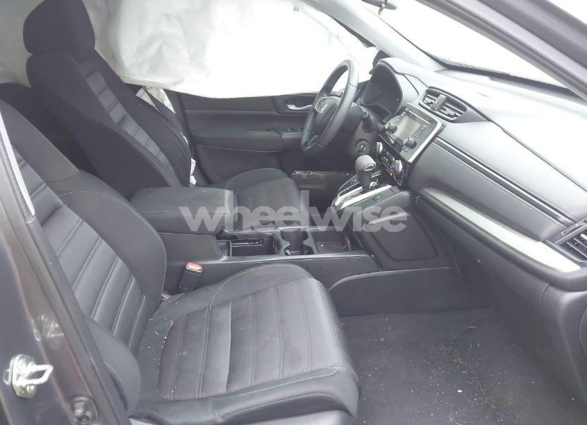 Photo 5 of 2019 Honda Cr-v LX (VIN 2HKRW6H3XKH202504)