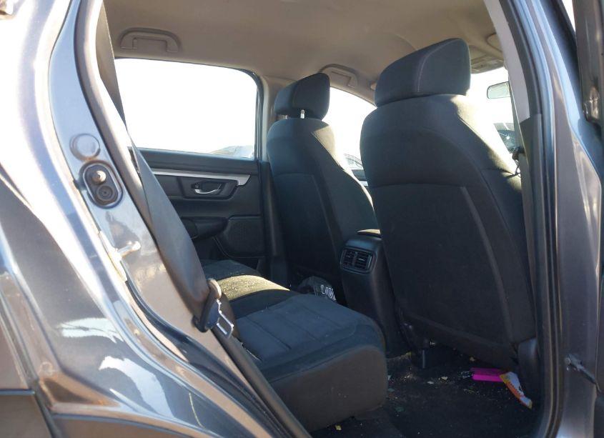Photo 8 of 2019 Honda Cr-v LX (VIN 2HKRW6H3XKH218380)