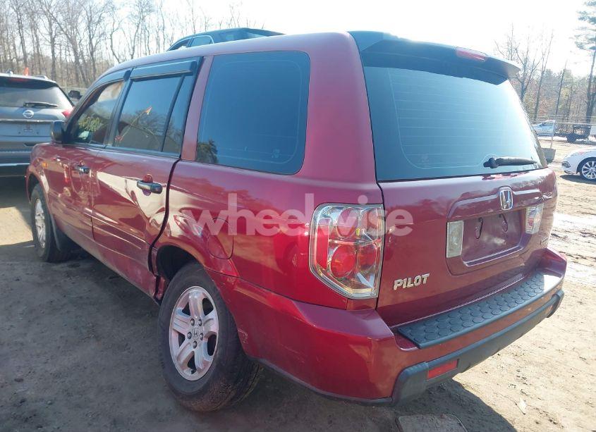 Photo 3 of 2006 Honda Pilot LX (VIN 2HKYF18106H513961)