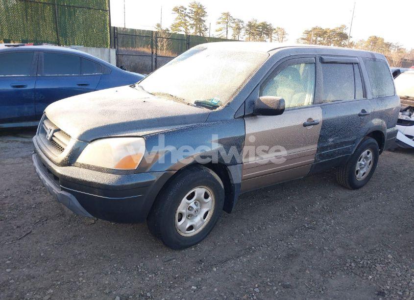 Photo 2 of 2005 Honda Pilot LX (VIN 2HKYF18115H535045)