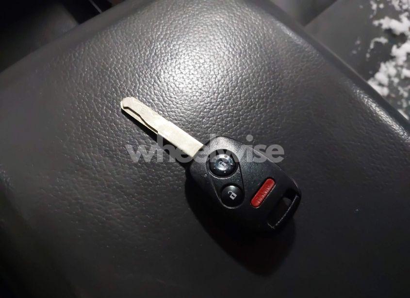 Photo 11 of 2007 Honda Pilot LX (VIN 2HKYF18117H508317)