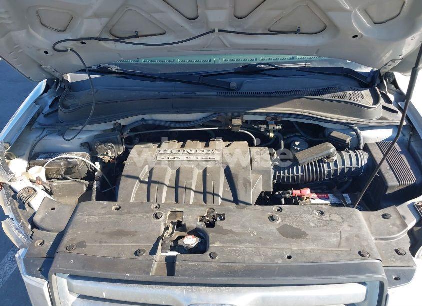 Photo 10 of 2007 Honda Pilot LX (VIN 2HKYF18117H512738)