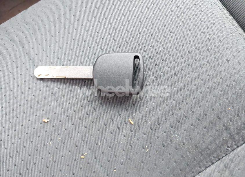 Photo 11 of 2007 Honda Pilot LX (VIN 2HKYF18117H530057)