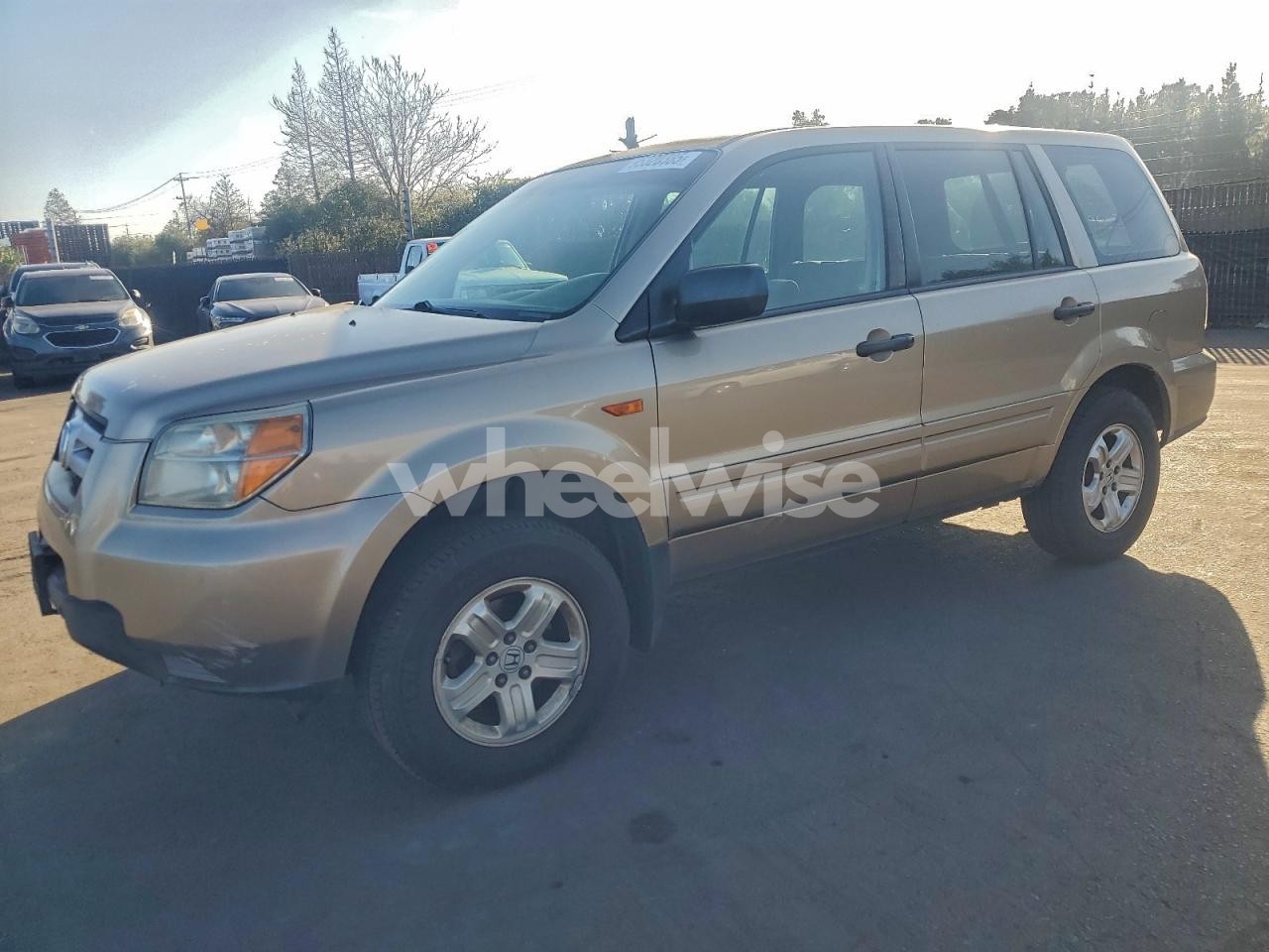 2007 HONDA PILOT LX (VIN 2HKYF18117H536473) main photo