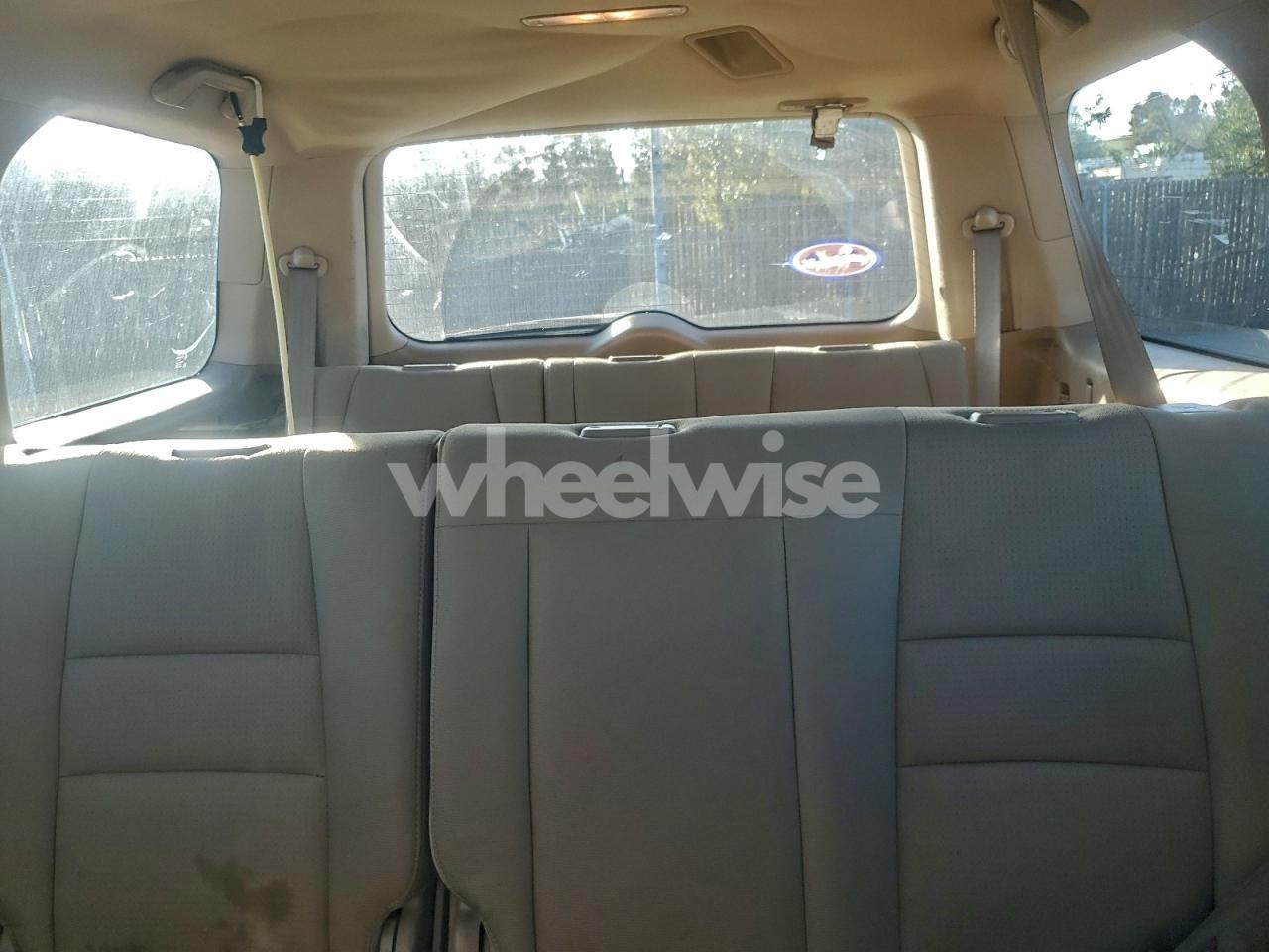 Photo 10 of 2007 HONDA PILOT LX (VIN 2HKYF18117H536473)