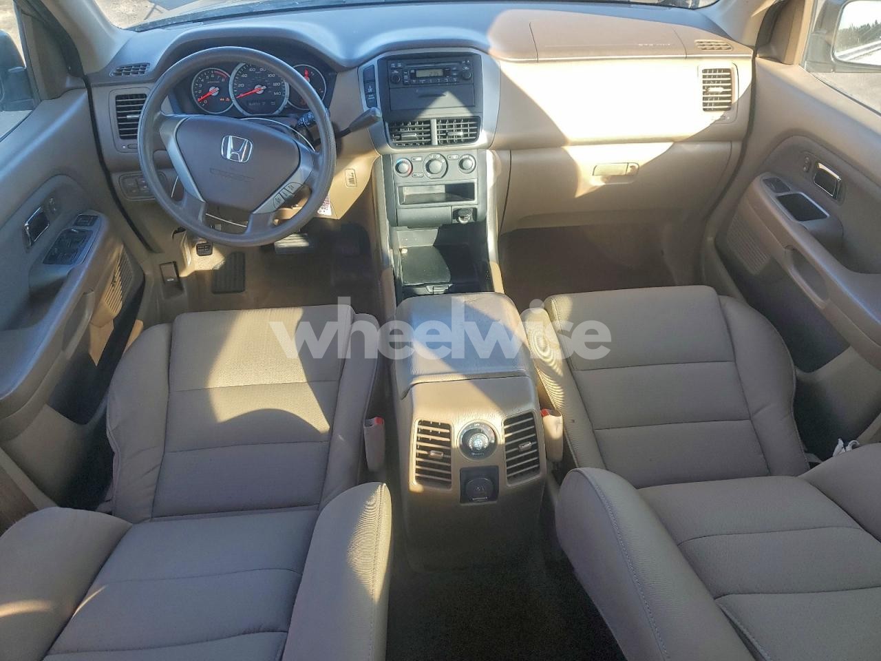 Photo 8 of 2007 HONDA PILOT LX (VIN 2HKYF18117H536473)