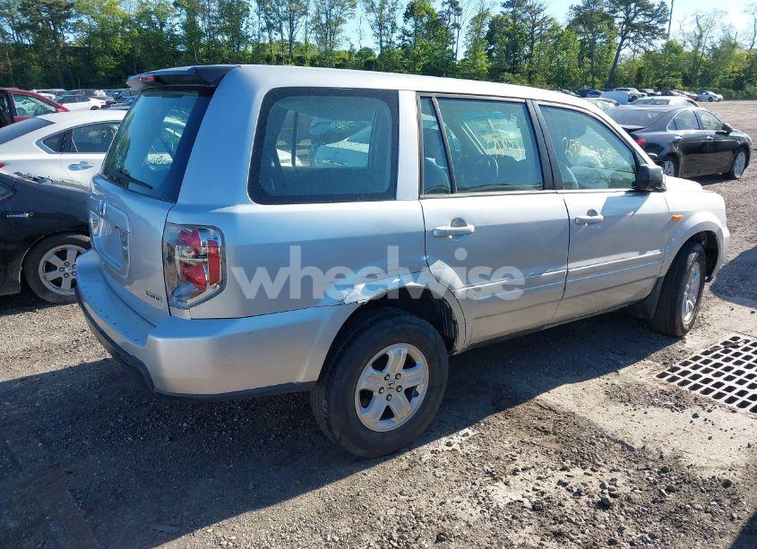 Photo 4 of 2006 Honda Pilot LX (VIN 2HKYF18126H532527)