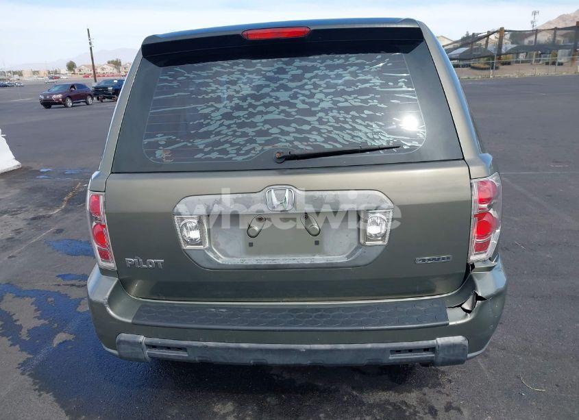 Photo 13 of 2007 Honda Pilot LX (VIN 2HKYF18127H537308)