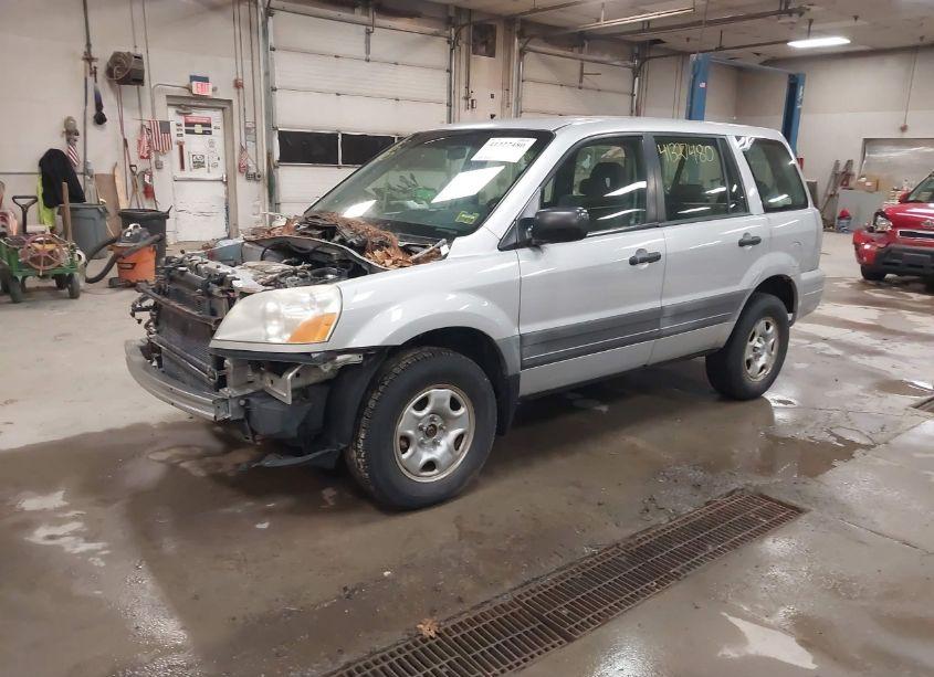 Photo 2 of 2003 Honda Pilot LX (VIN 2HKYF18133H532144)