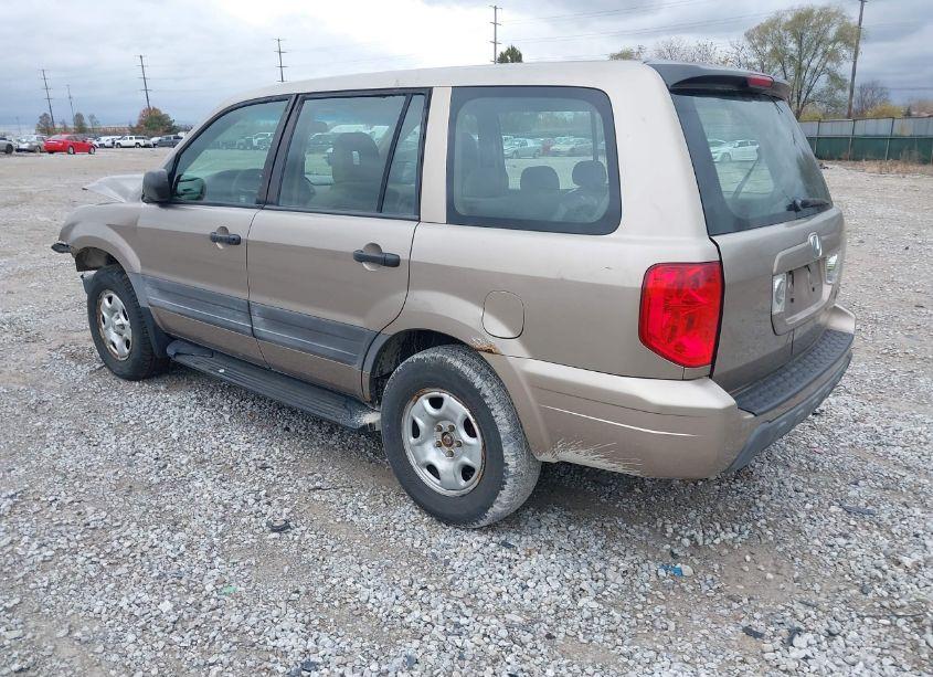 Photo 3 of 2004 Honda Pilot LX (VIN 2HKYF18134H539807)