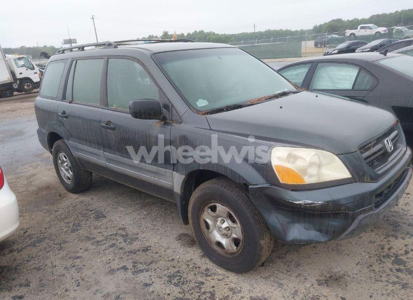 2004 Honda Pilot LX (VIN 2HKYF18134H561743) main photo
