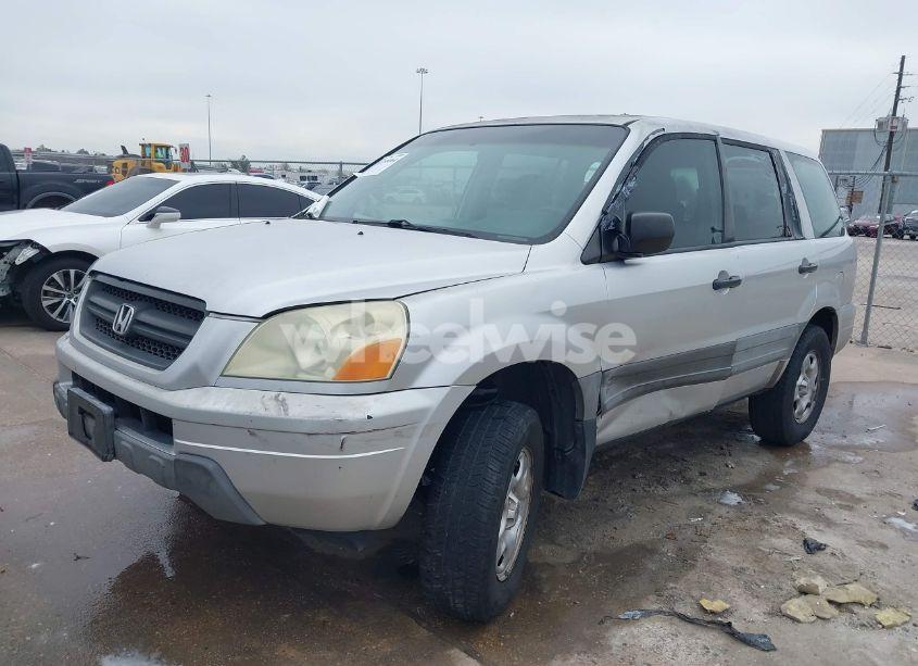 Photo 2 of 2005 Honda Pilot LX (VIN 2HKYF18135H567124)