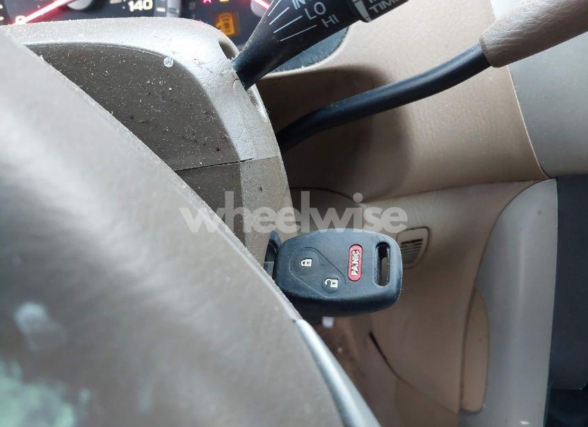 Photo 11 of 2007 Honda Pilot LX (VIN 2HKYF18137H518363)