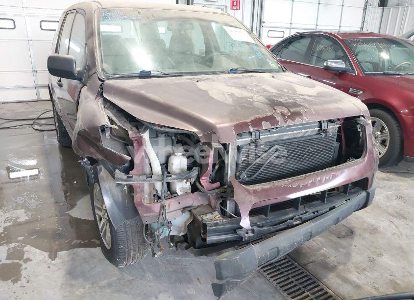 Photo 6 of 2007 Honda Pilot LX (VIN 2HKYF18137H519304)