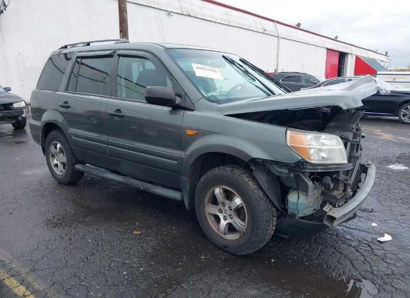 2007 Honda Pilot LX (VIN 2HKYF18137H530027) main photo
