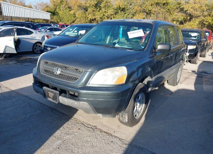 Photo 2 of 2005 Honda Pilot LX (VIN 2HKYF18145H525948)