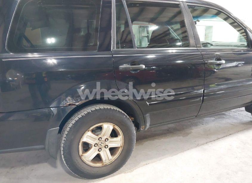 Photo 6 of 2006 Honda Pilot LX (VIN 2HKYF18146H555937)