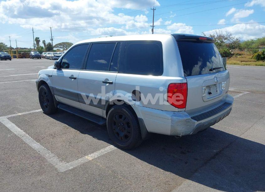 Photo 3 of 2004 Honda Pilot LX (VIN 2HKYF18154H582903)