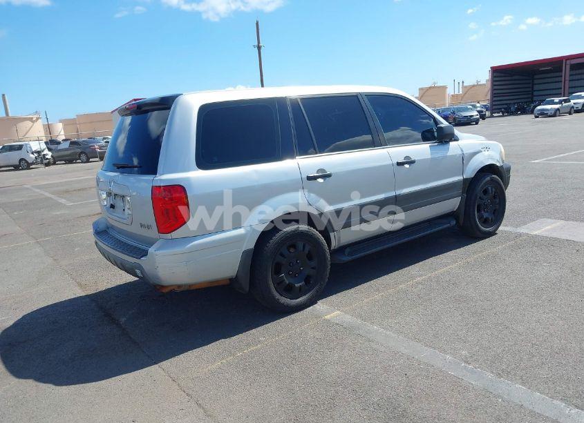 Photo 4 of 2004 Honda Pilot LX (VIN 2HKYF18154H582903)