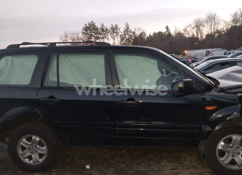 Photo 12 of 2006 Honda Pilot LX (VIN 2HKYF18156H534837)