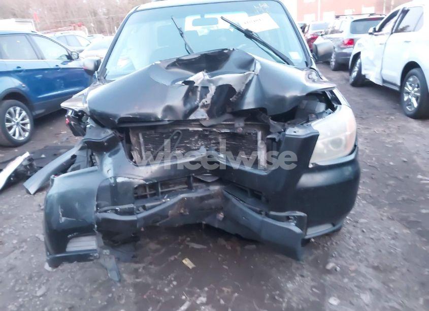 Photo 6 of 2006 Honda Pilot LX (VIN 2HKYF18156H534837)