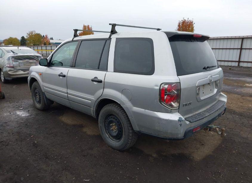Photo 3 of 2006 Honda Pilot LX (VIN 2HKYF18166H510109)