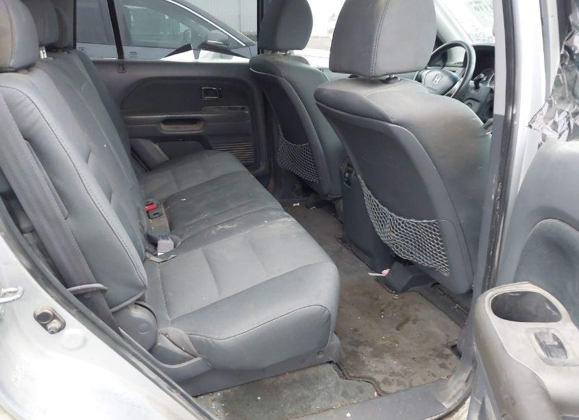 Photo 8 of 2006 Honda Pilot LX (VIN 2HKYF18166H510109)