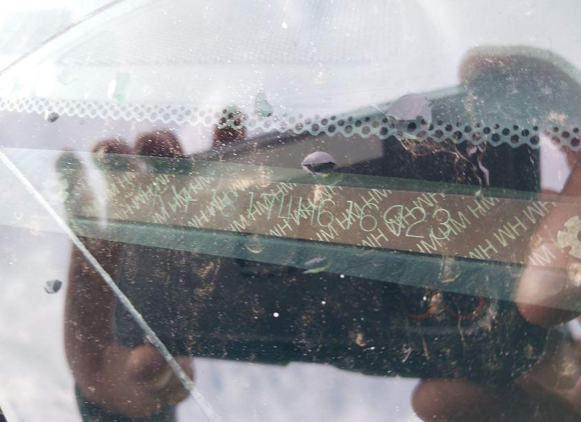 Photo 12 of 2004 Honda Pilot LX (VIN 2HKYF18174H616923)