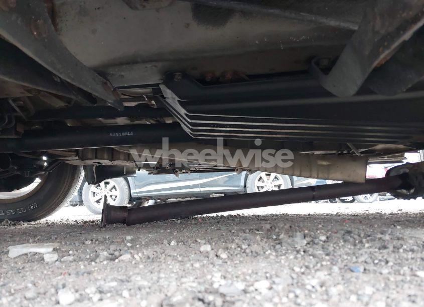 Photo 6 of 2006 Honda Pilot LX (VIN 2HKYF18176H517232)