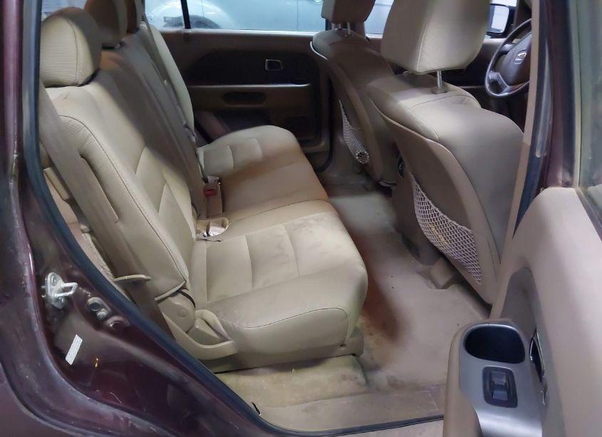 Photo 8 of 2007 Honda Pilot LX (VIN 2HKYF18177H537790)