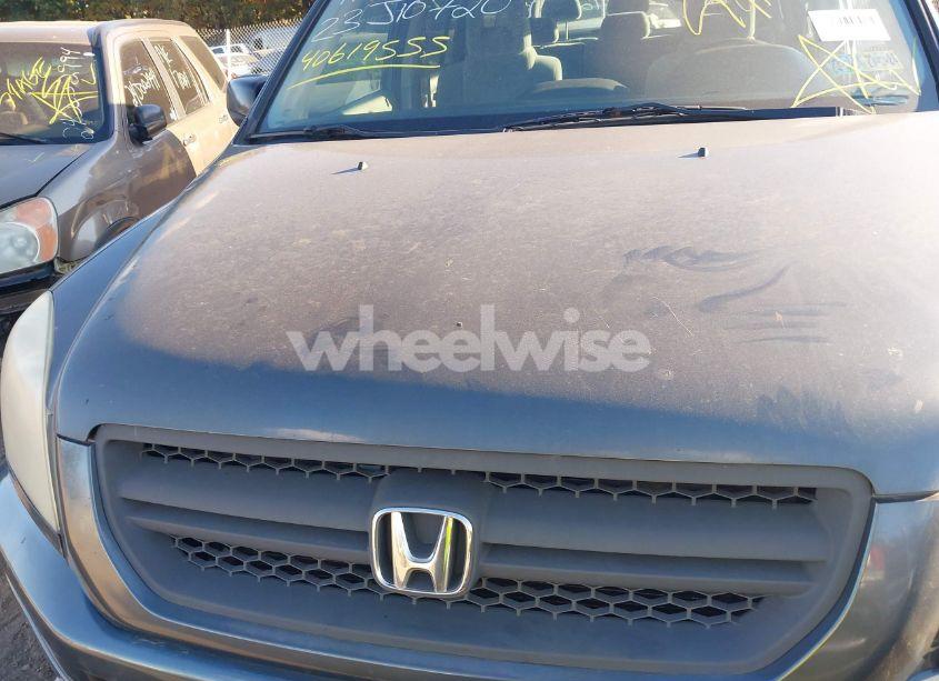 Photo 10 of 2003 Honda Pilot LX (VIN 2HKYF18183H582196)