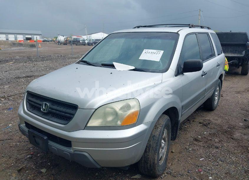 Photo 2 of 2005 Honda Pilot LX (VIN 2HKYF18185H572190)