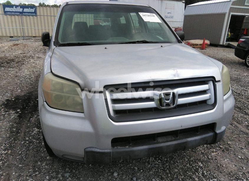 Photo 6 of 2006 Honda Pilot LX (VIN 2HKYF18186H511939)