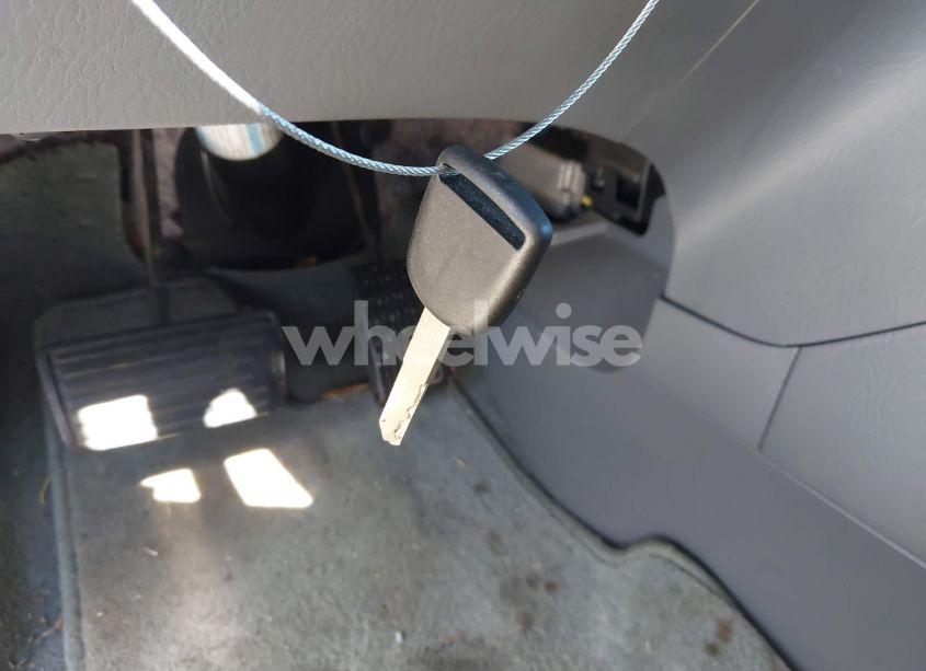 Photo 11 of 2007 Honda Pilot LX (VIN 2HKYF18187H533828)