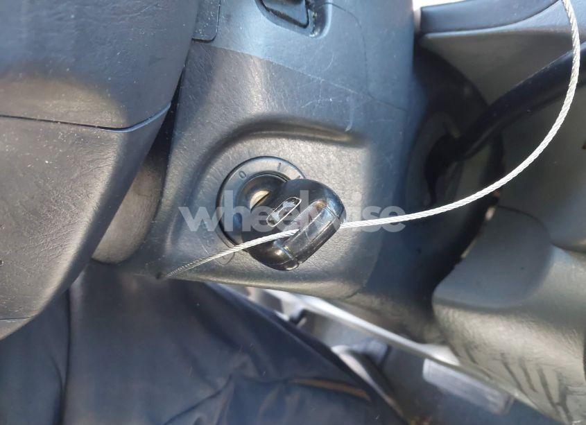 Photo 11 of 2007 Honda Pilot LX (VIN 2HKYF18197H504905)