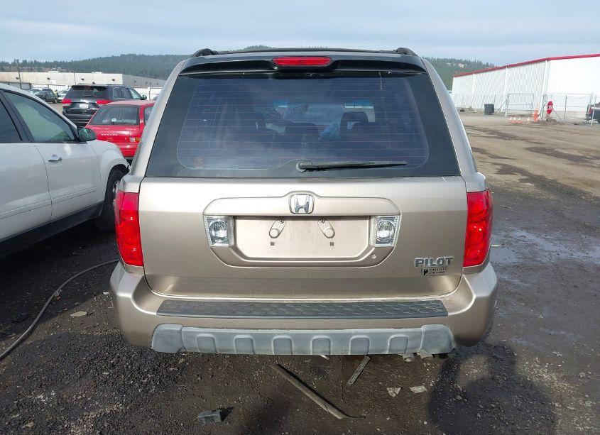 Photo 17 of 2004 Honda Pilot LX (VIN 2HKYF181X4H568303)
