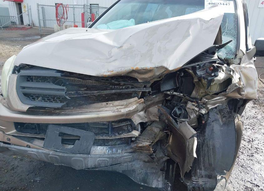 Photo 6 of 2004 Honda Pilot LX (VIN 2HKYF181X4H568303)