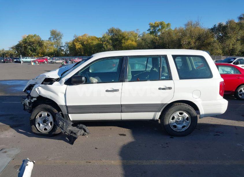 Photo 14 of 2005 Honda Pilot LX (VIN 2HKYF181X5H567556)