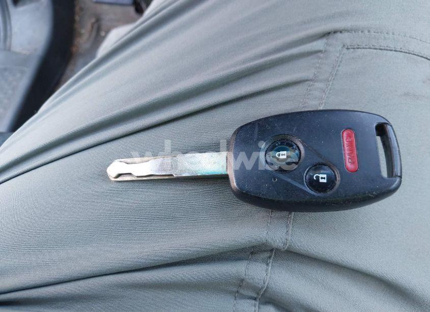 Photo 11 of 2006 Honda Pilot LX (VIN 2HKYF181X6H507343)