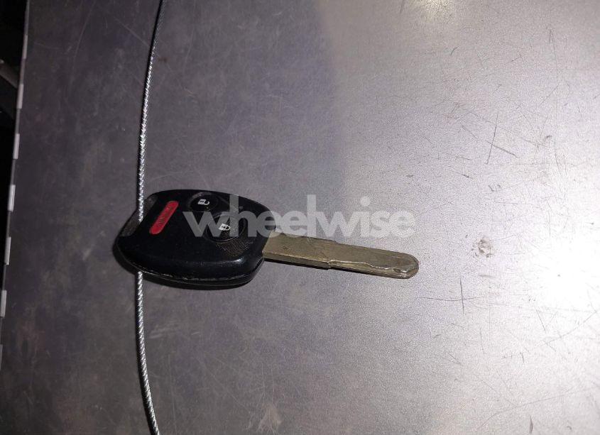 Photo 11 of 2006 Honda Pilot LX (VIN 2HKYF181X6H545106)